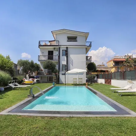 Pompei Pool Relax * Sant'Antonio Abate